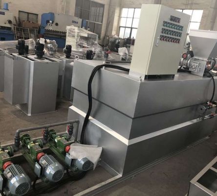 Equipamento de dose baixo ácido do floculante de 2000L/H PAM Automatic Dosing System Chloride