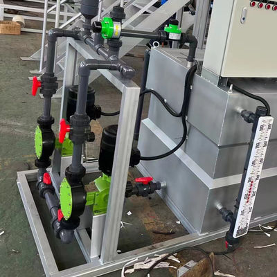 Personalização	Dispositivo 6000L/H de dose químico automático para pulverizar a dose da máquina