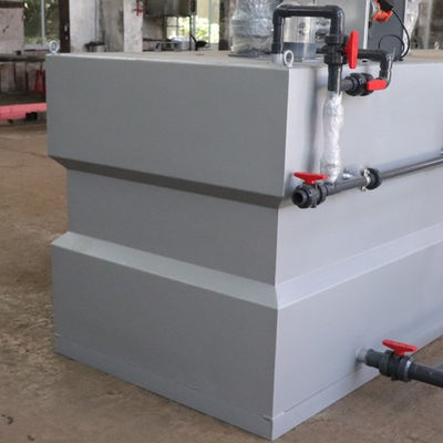 Dispositivo de dosagem automática de floculante PAM/PAC para fosfato integrado