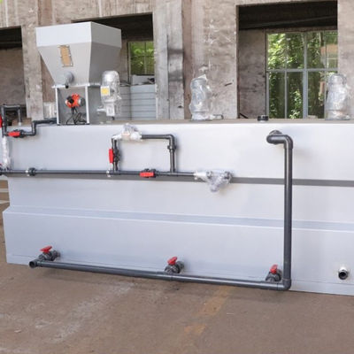 Dispositivo de dosagem automática de floculante PAM/PAC para fosfato integrado