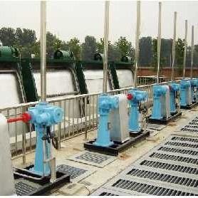 Tela de barra de aço inoxidável mecânica da água de esgoto das águas residuais da tela de barra 3.0KW