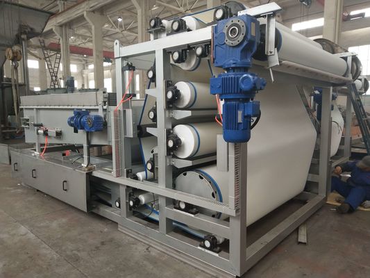 a imprensa da correia 20kg/h enlameia a secagem, imprensa de filtro da correia de 1000mm para o tratamento de águas residuais