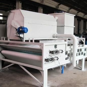 Tratamento de águas residuais do espessador da correia da gravidade 3.0KW, imprensa de filtro da correia da lama do aço de liga
